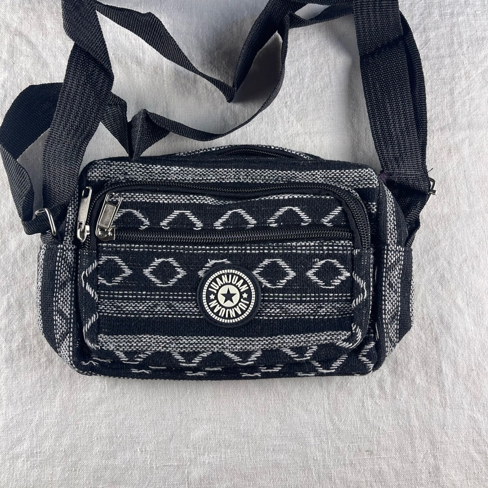 Black and White Patterned Crossbody Bag NWOT